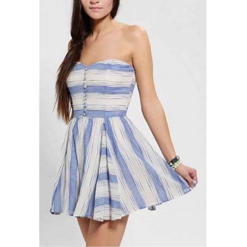 Lucca Couture Strapless Skater Dress